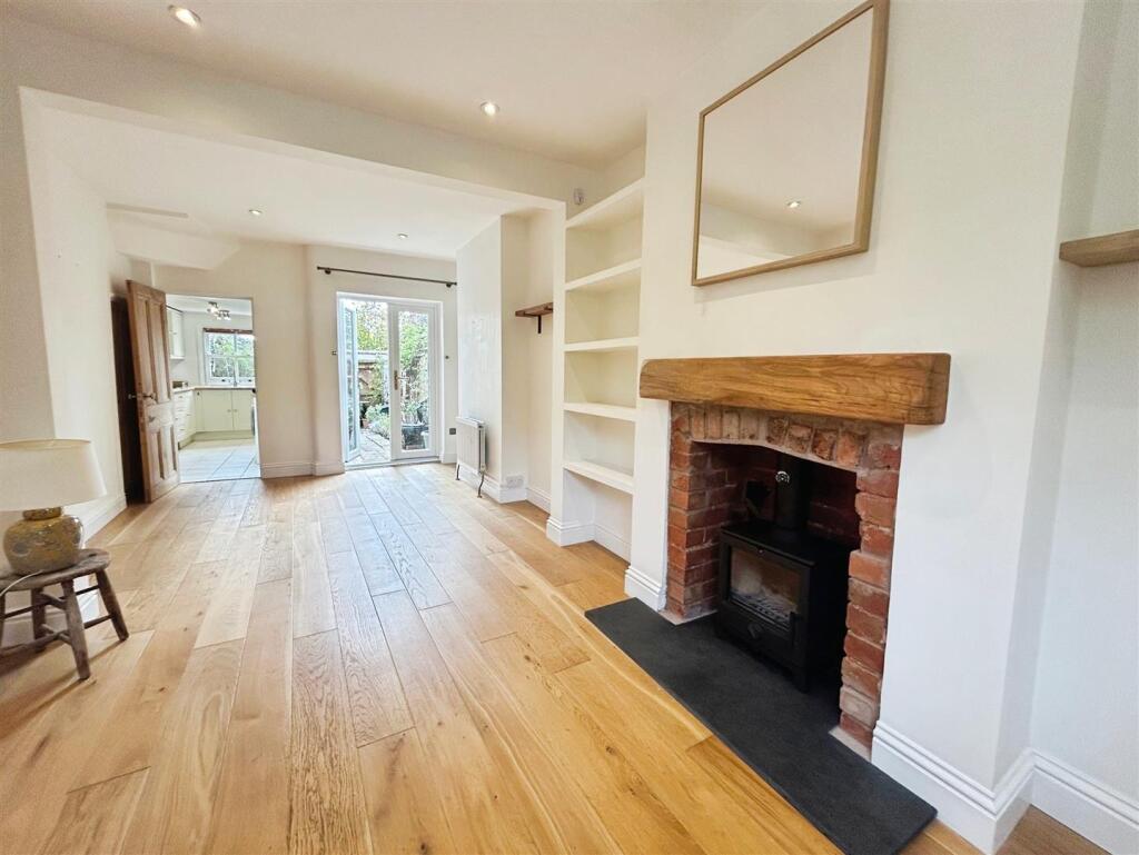 4f425ed3-F-4536-B673-4F987974DBB0-8343-00000639DAB