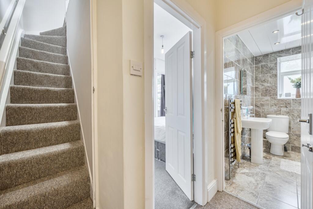 1326179-8-6877b3d005704