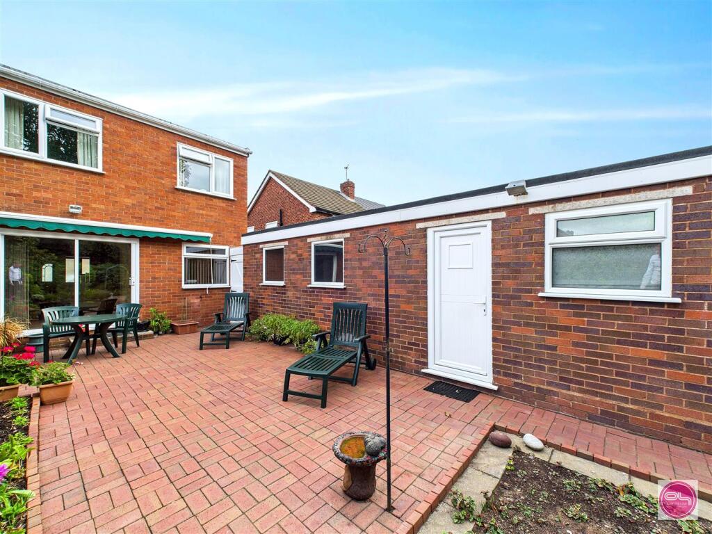 Ashleigh Drive (8).jpg