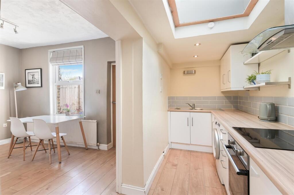 VICTORIA PLACE,39- (10).jpg