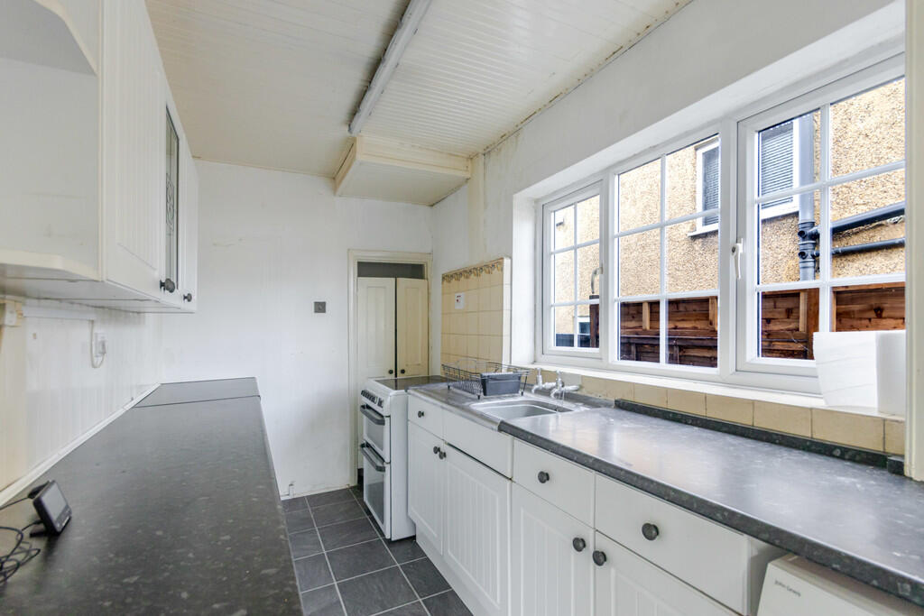 Kitchen 1