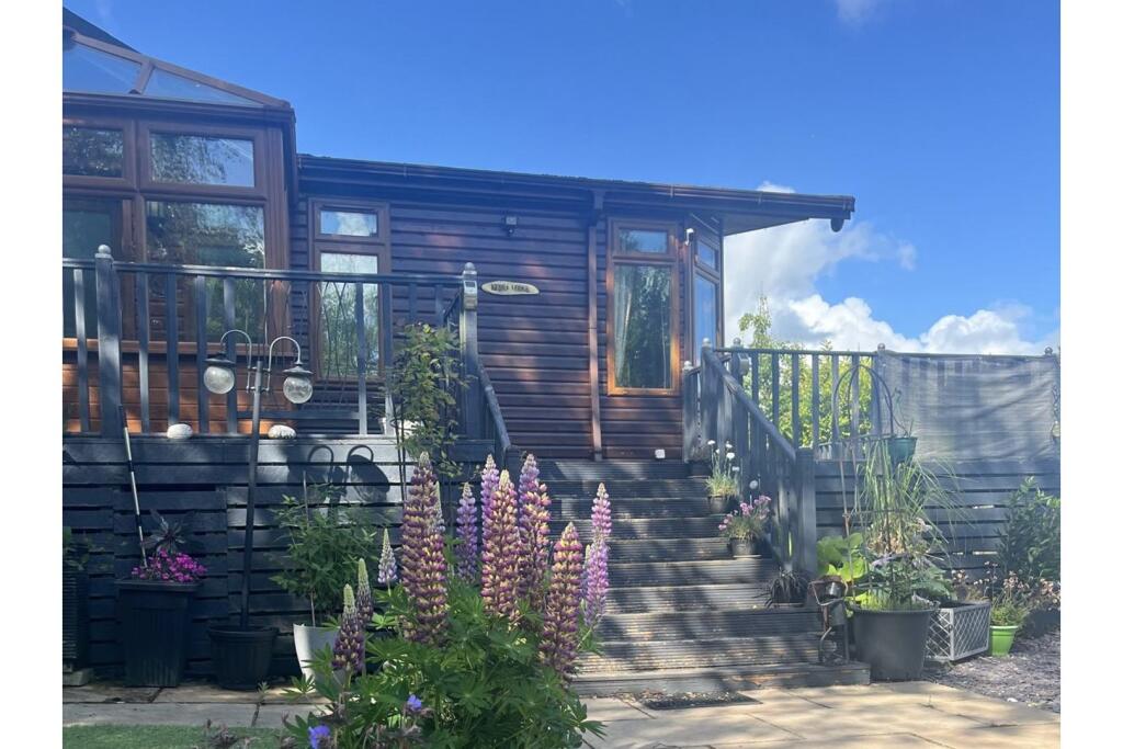 Three Rivers Woodland Park, Clitheroe, BB7