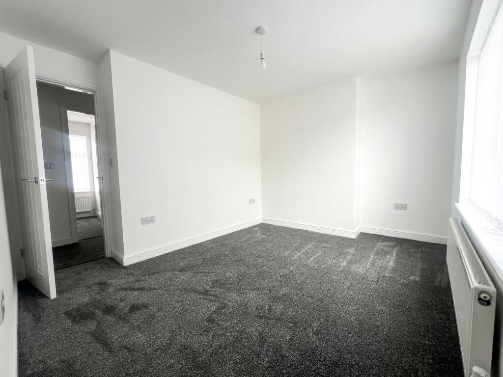 Dixon Street EweMove-1