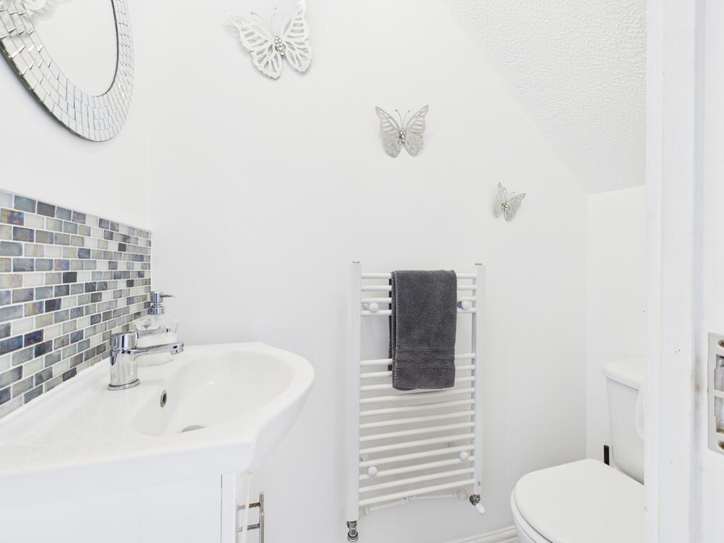 CAM05192G0-PR0013-STILL003[1]