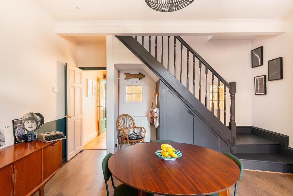 0W9SAN - Dining Room D.jpg