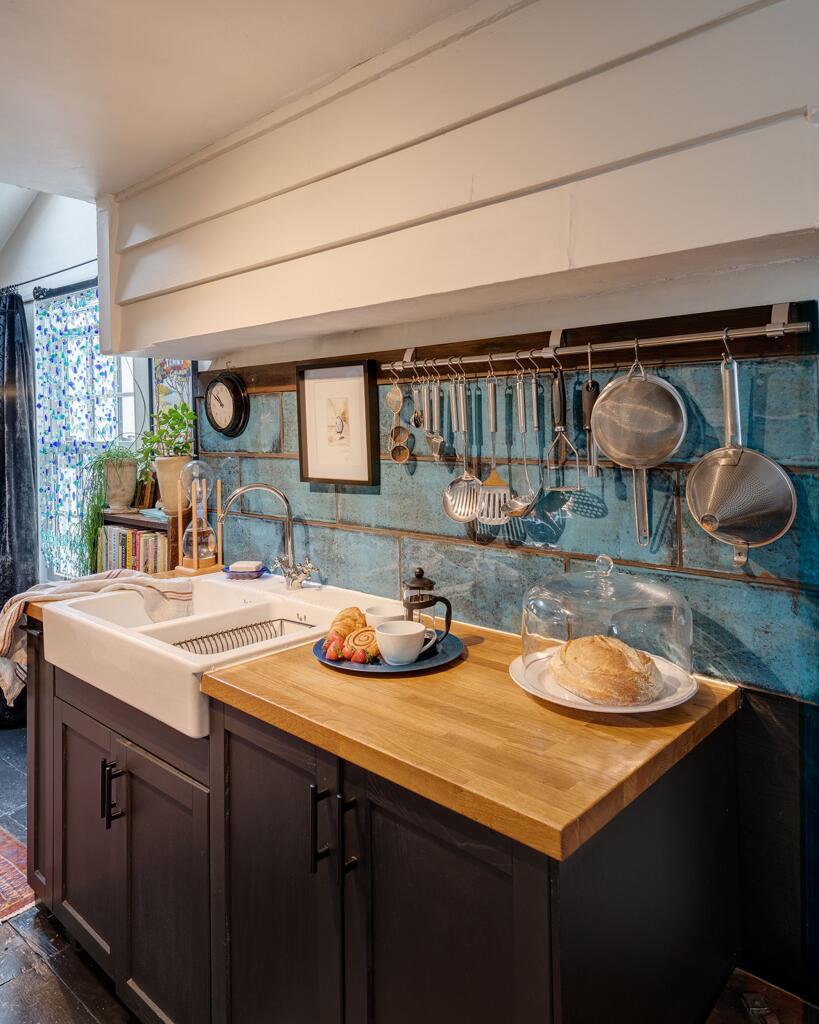 11 Browns Hill, Dartmouth, Kitchen Area