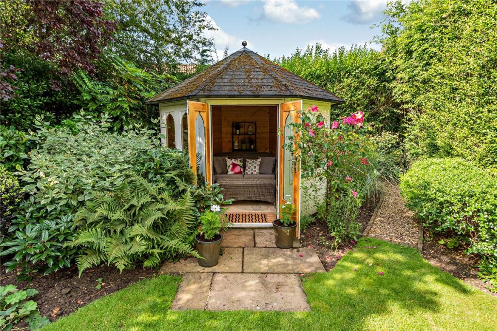 Summer House