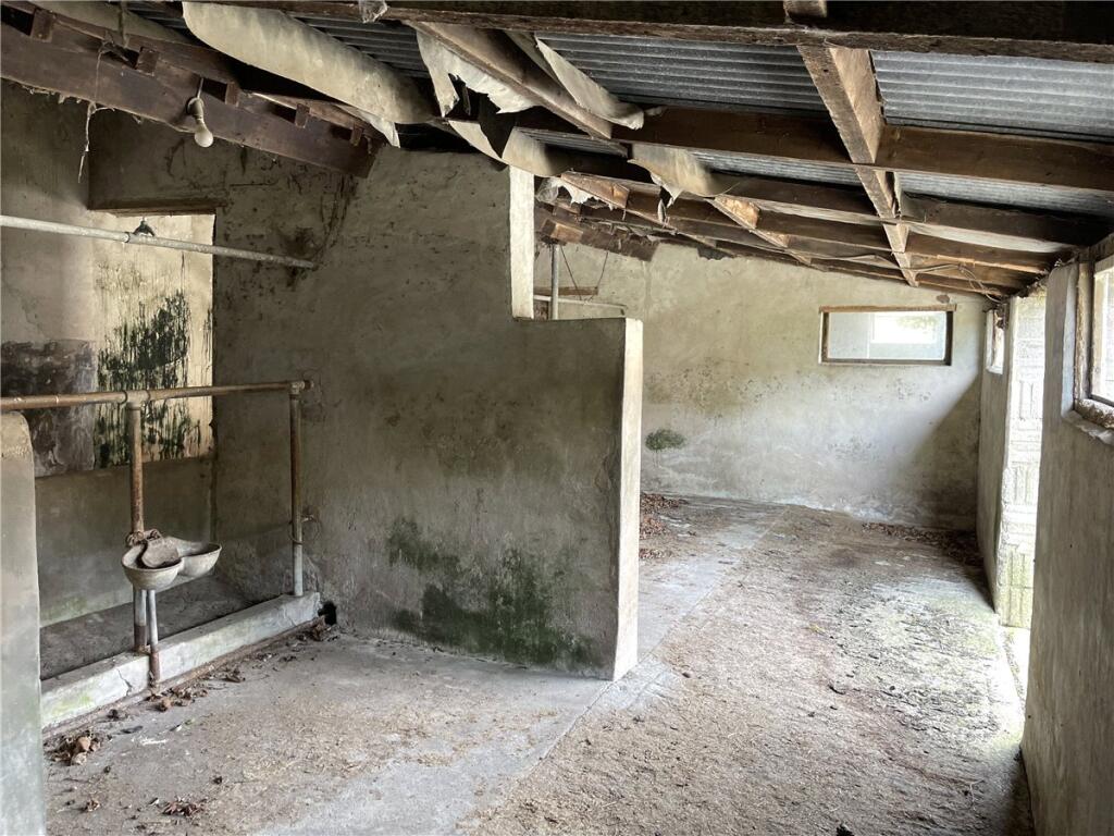 Lot 1 Barn
