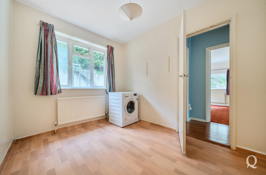 cd967f87-183d-4a0...