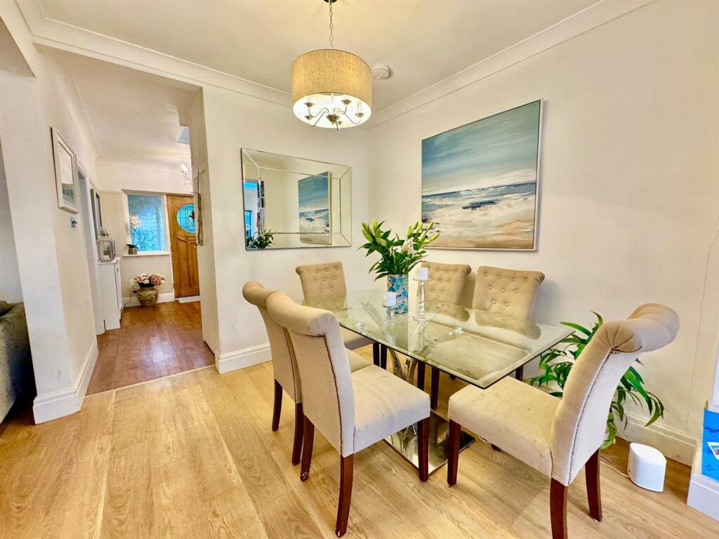 PHOTO-2024-11-03-21-01-29 (26).jpg