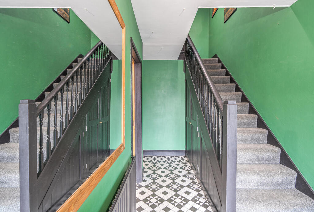 1383544-9-69243e9...