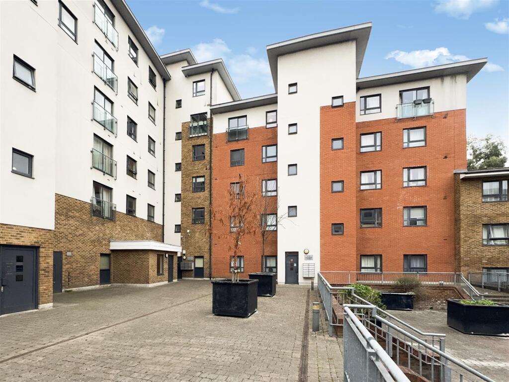 Kingswood Court - 5J61khEsCp7bMLKCbrxy.jpg