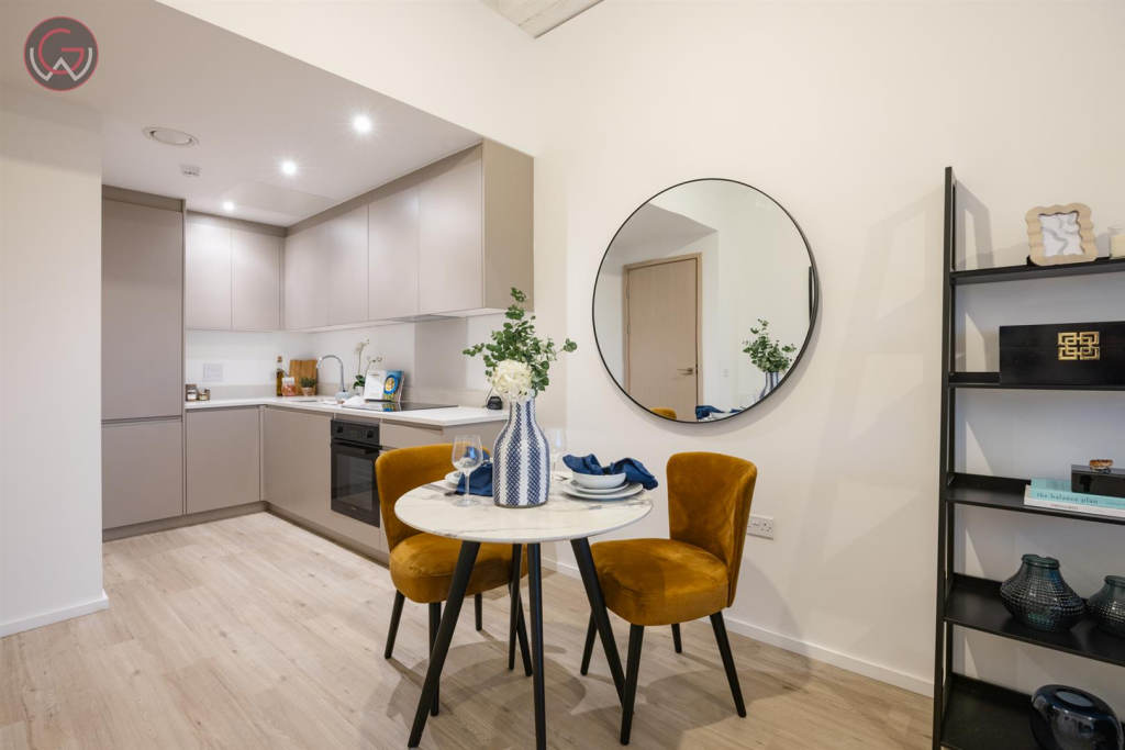 Station House, Milton Keynes 22 © David Phillips F