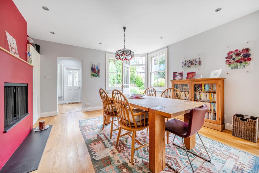 1345624-2-68aecef...