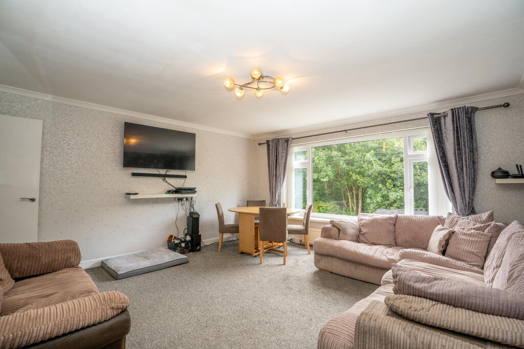 13brackenwoodclose5