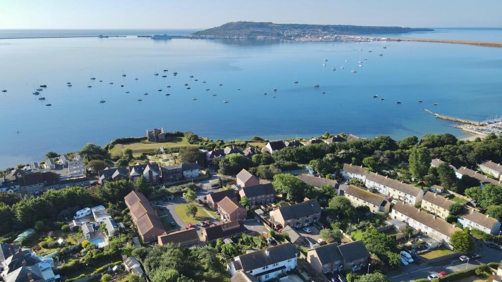 dji_fly_20250710_074828_445_1752130116411_photo.jp