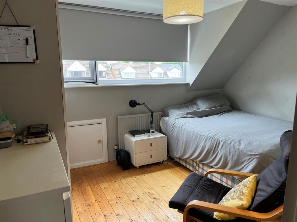 Flat Bedroom