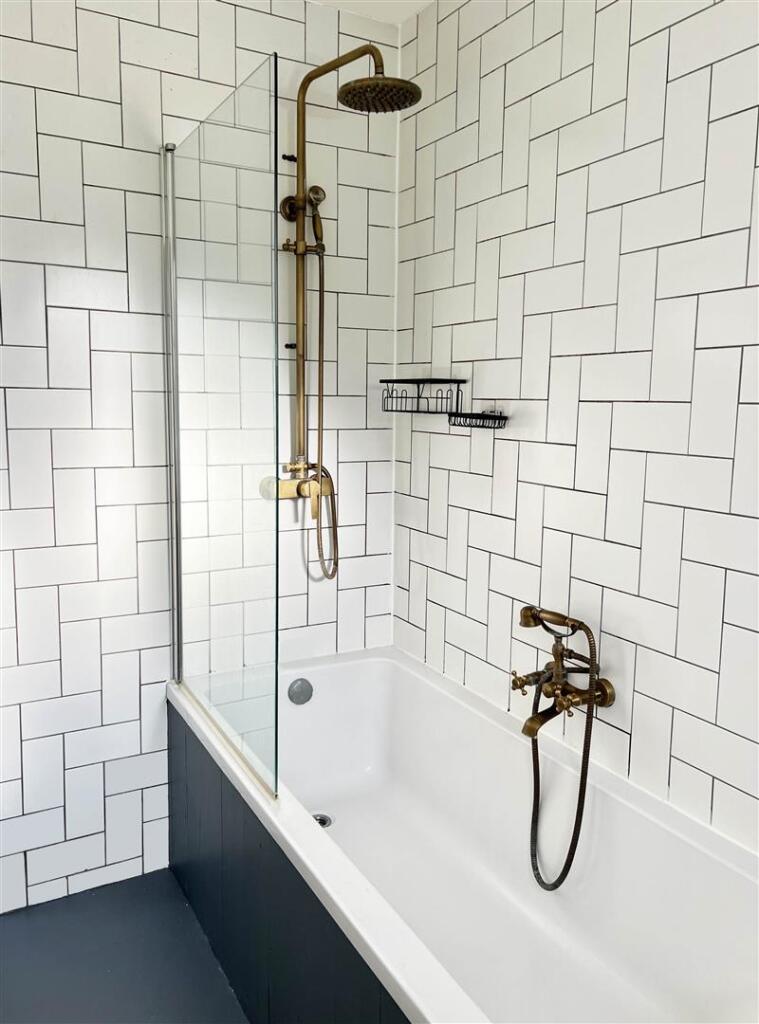 BATH.jpg
