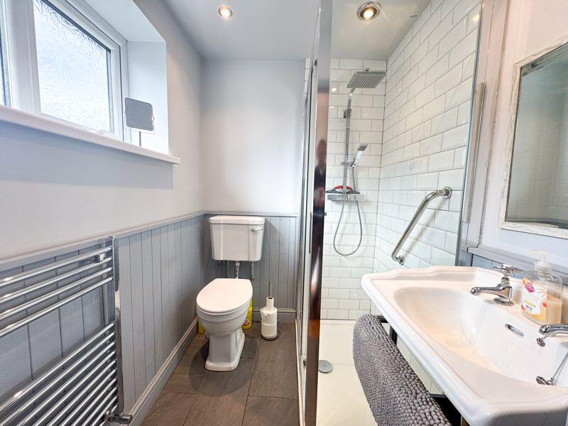 Shower room 