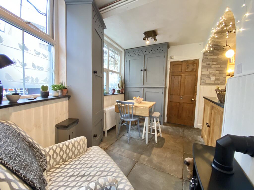Breakfast Room with Bespoke Cabinetry