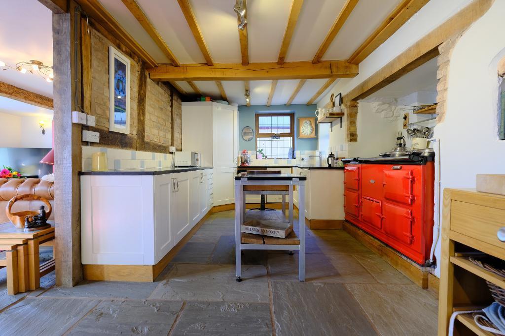 Large Aga to create family meals in