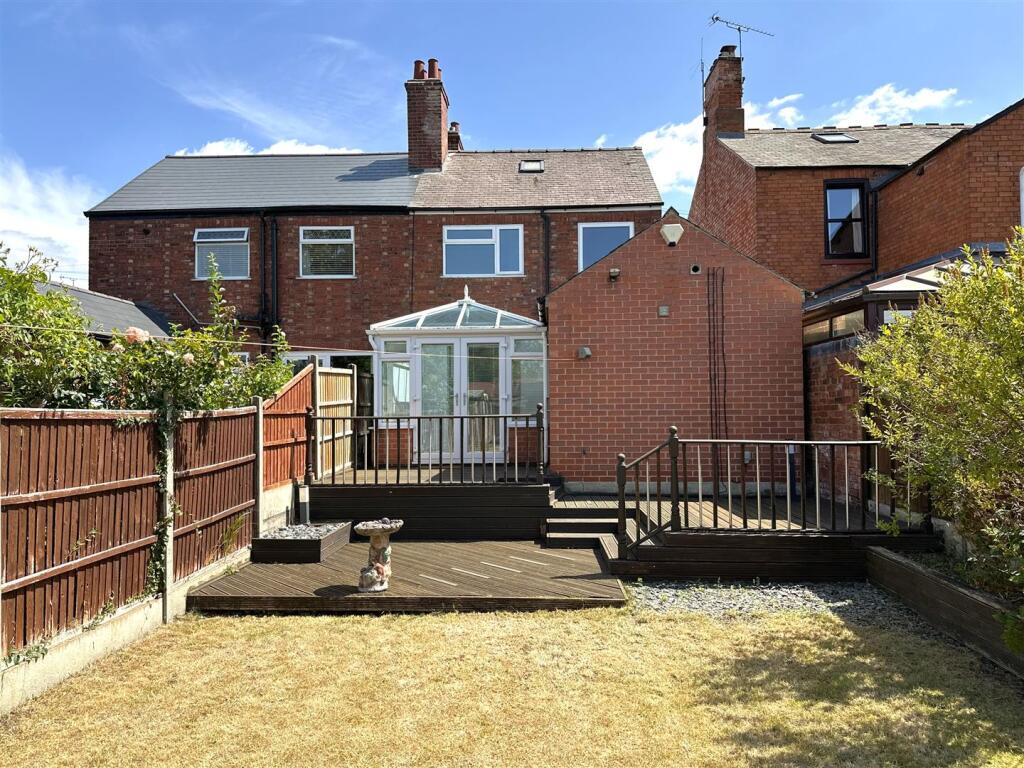 Rear Aspect 014