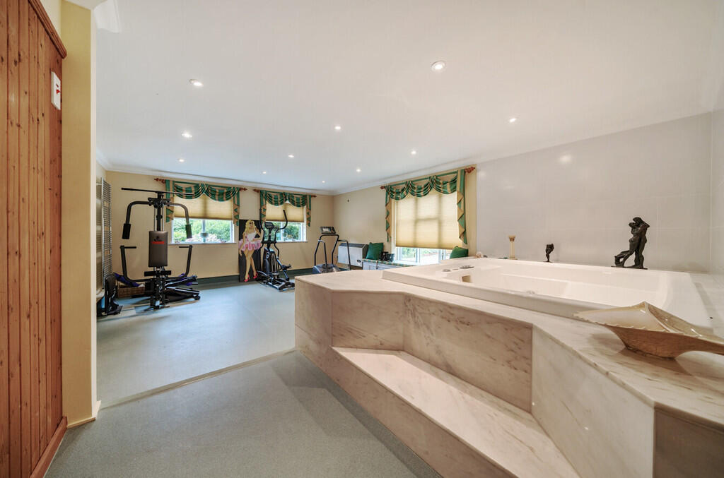 1287452-8-6827711...