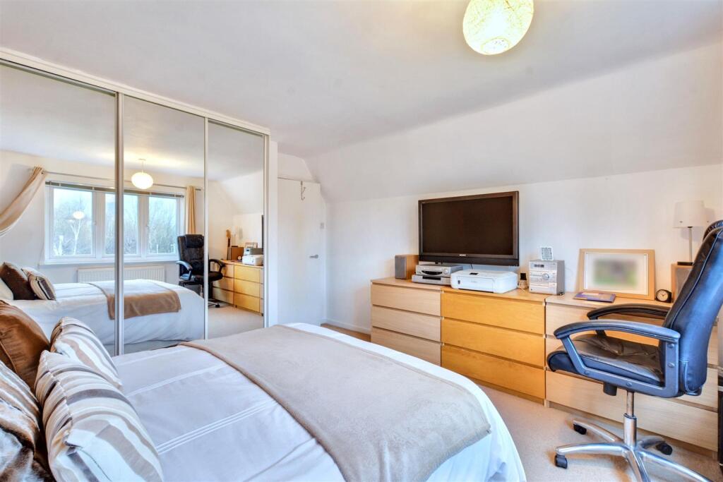 Bedroom 2_2.jpeg
