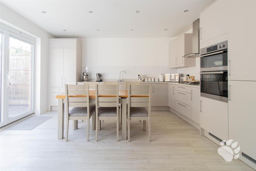 Kitchen / Diner