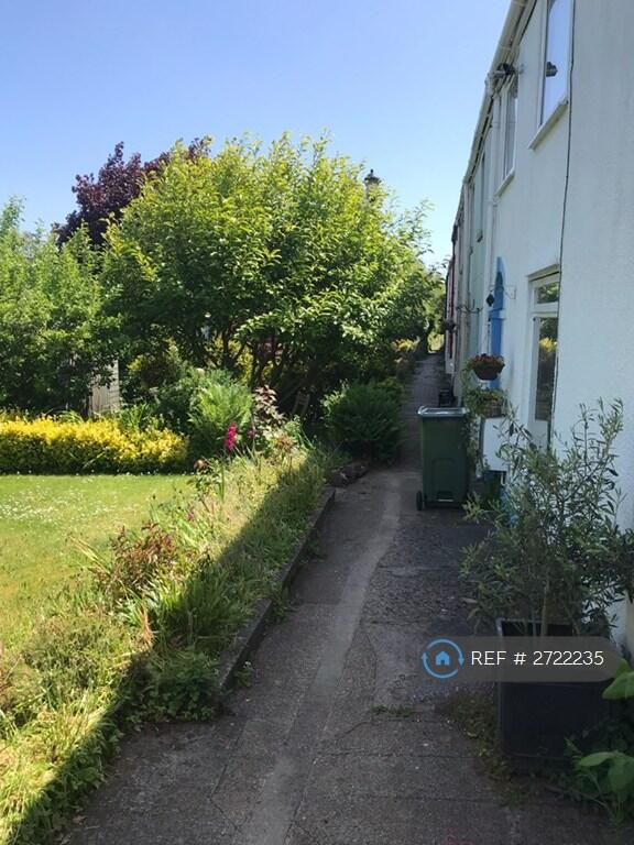 Pedestrian Lane The Cottage Is On