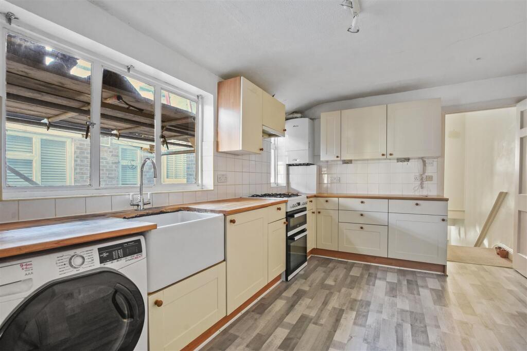 09-a92dGCWT - FFF 32 Llbert St - Kitchen 2 -Origin