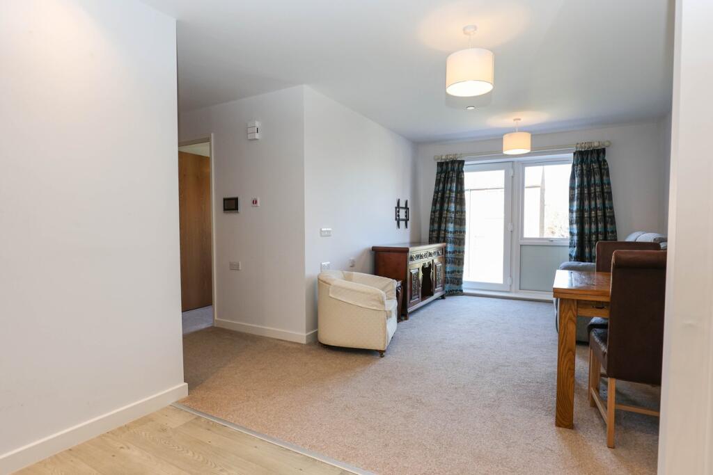 Open Plan Living/Dining/Kitchen