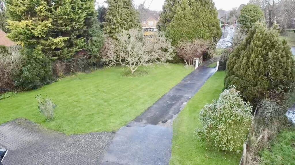 FrontGarden.jpg