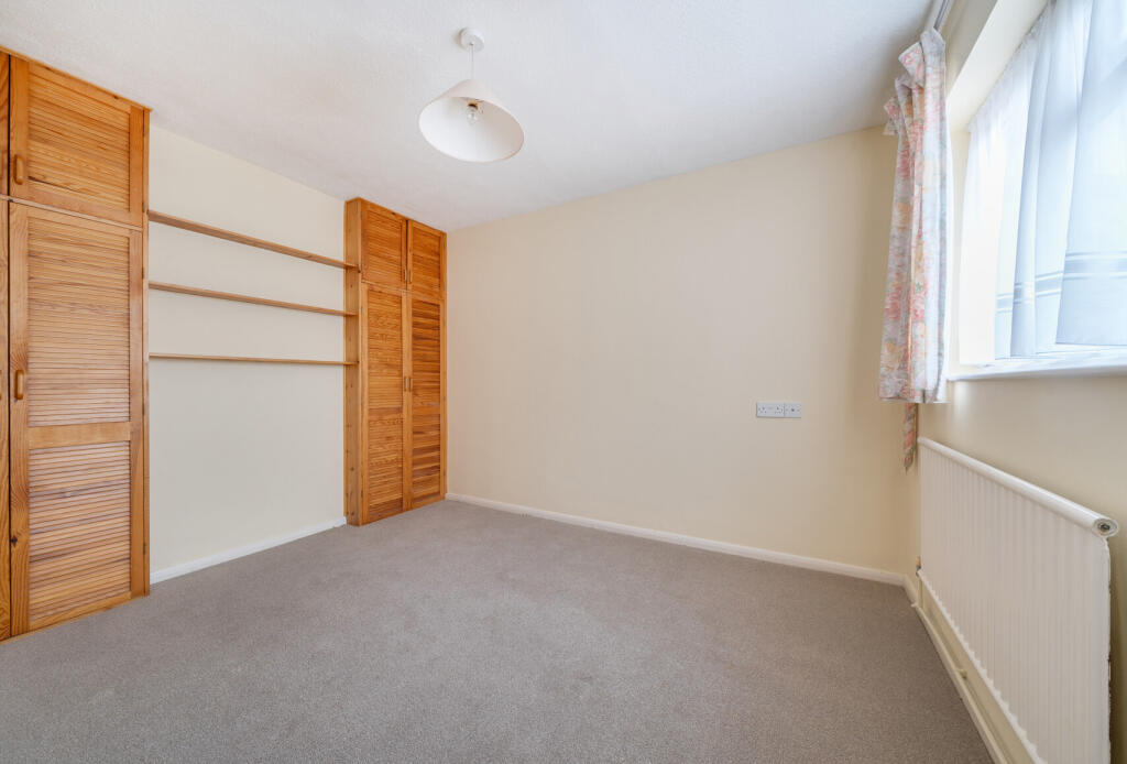 1383939-6-69246f3...