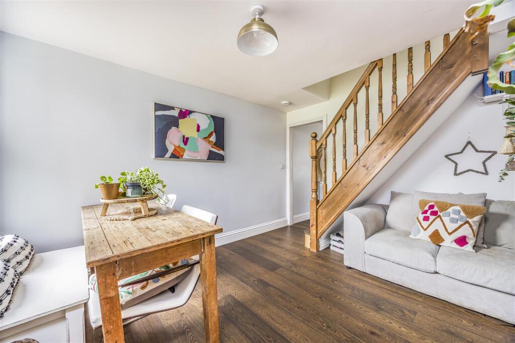 1 Beckenham Terrace, North Street, Westbourne-Port