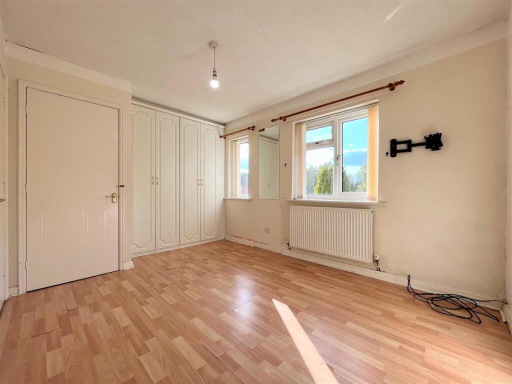Bedroom 1 Aspect 2