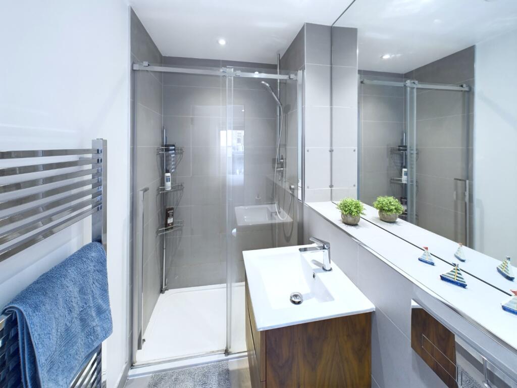 PropertyImages