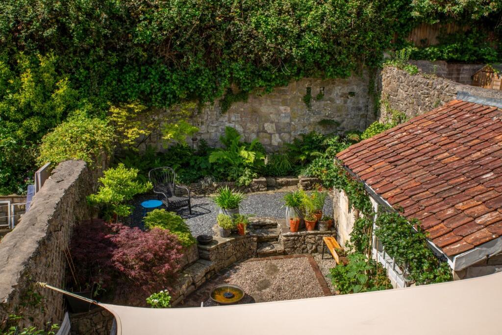 74 High Street-10.jpg