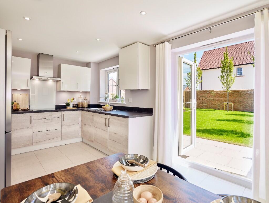 Kitchen/Dining Area 