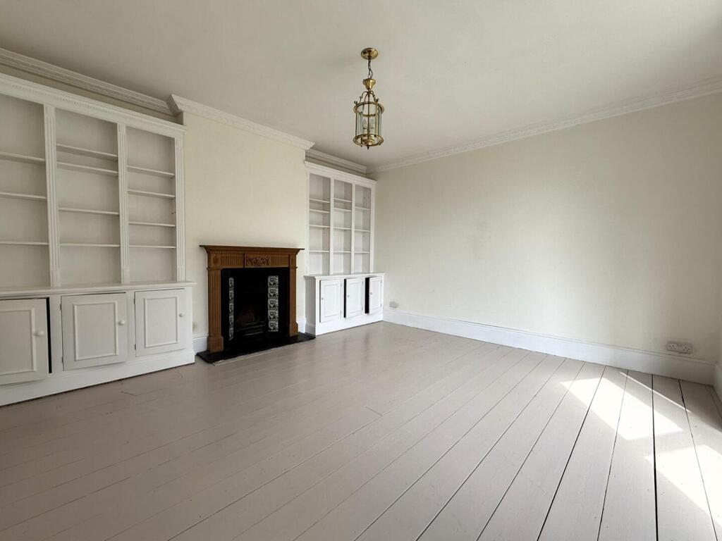 RECEPTION ROOM 3