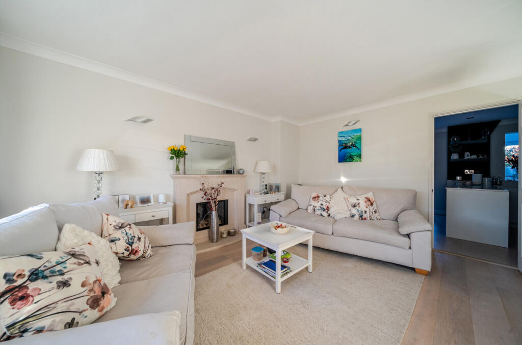 1389427-10-695e4f...