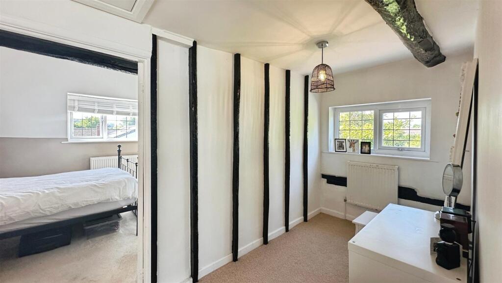 85c13a19--473F-B910-06265008C14D-61919-000014B4D81