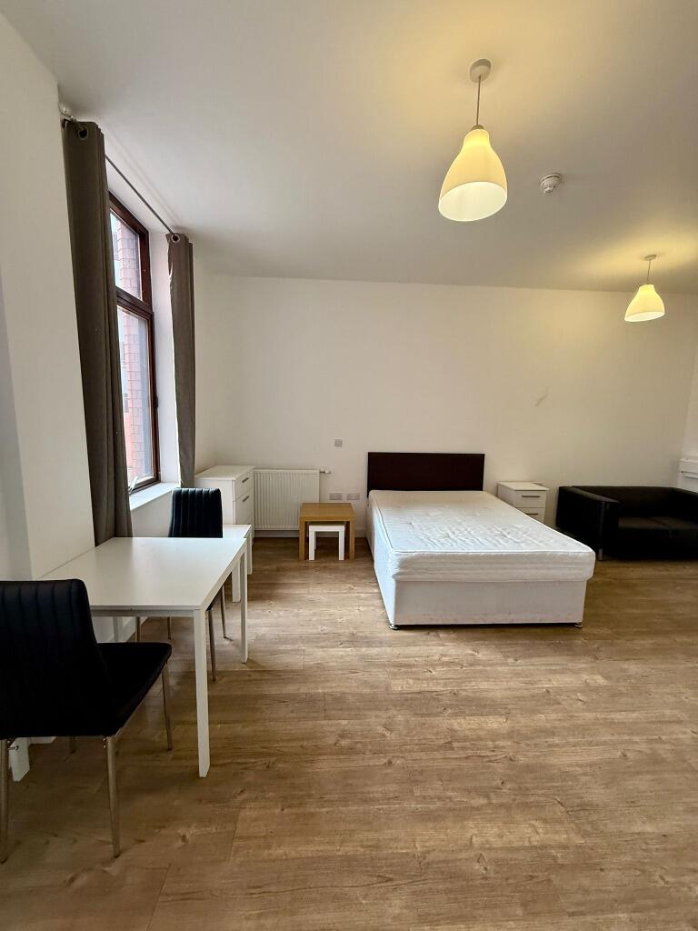 2 Moorfields, Liverpool, L2