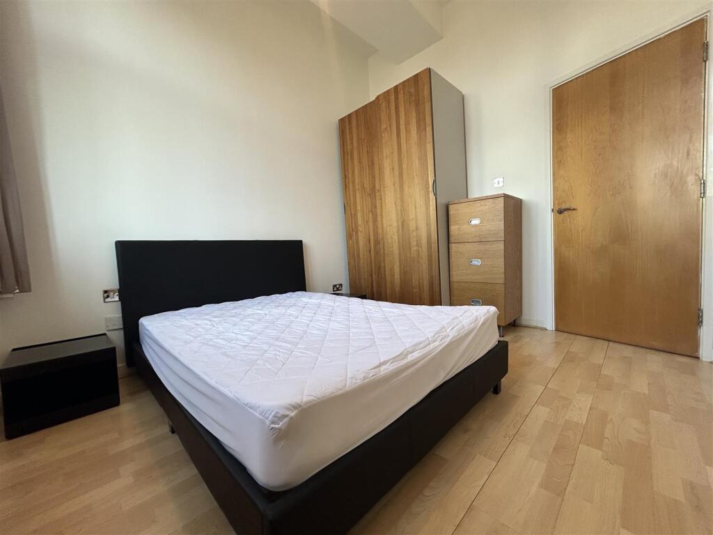 Bedroom.jpeg