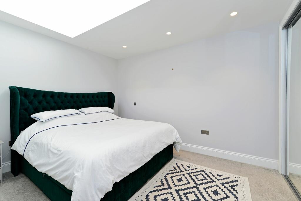 Double bedroom