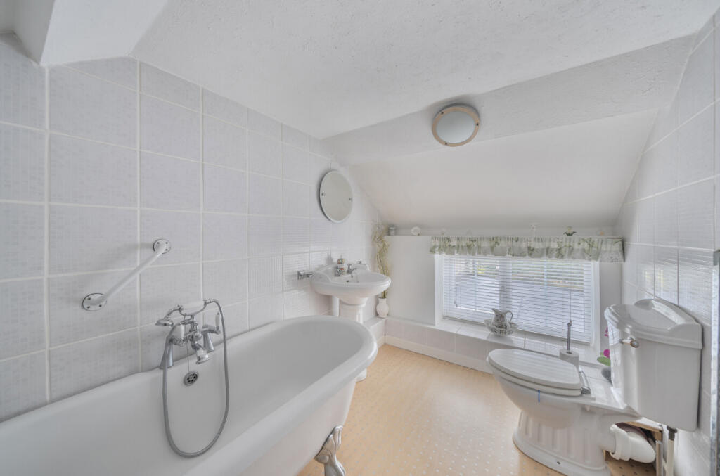 1355890-18-68cc45...