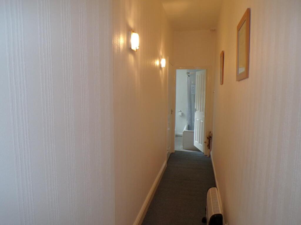ScotlandStreet28upperhallway.JPG