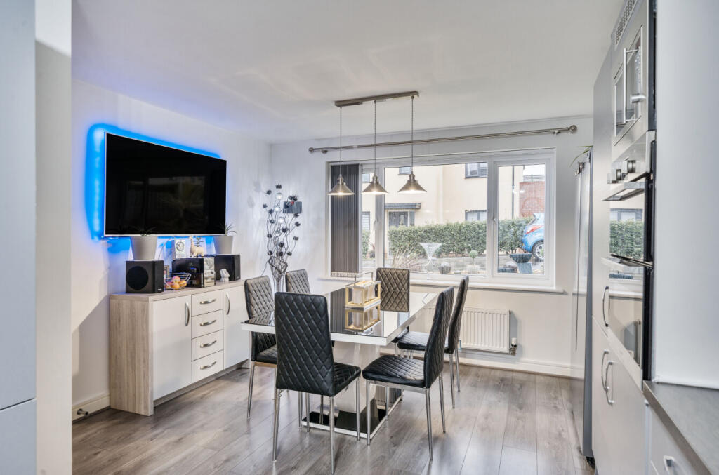 1345727-22-68aedb...