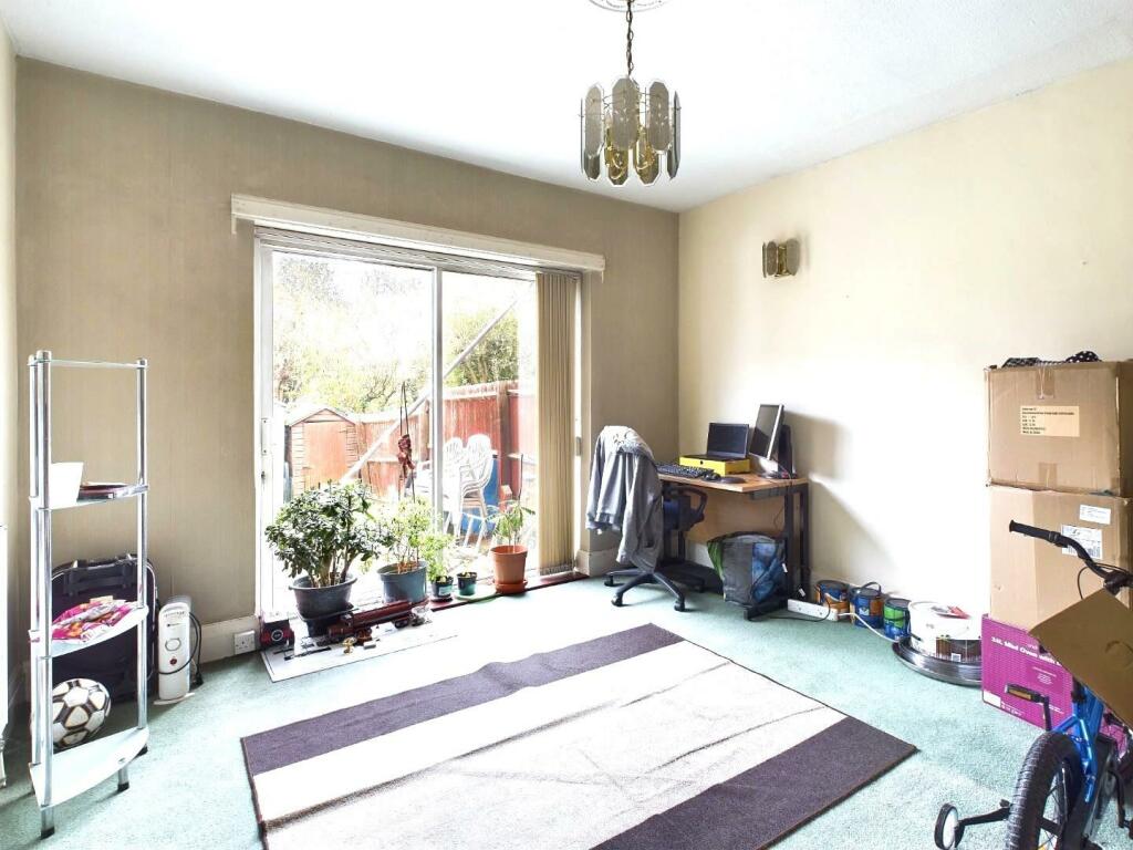 dining room.jpg