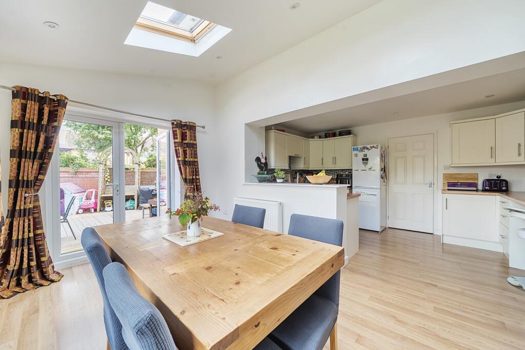 1330520-10-688a2b563fd24